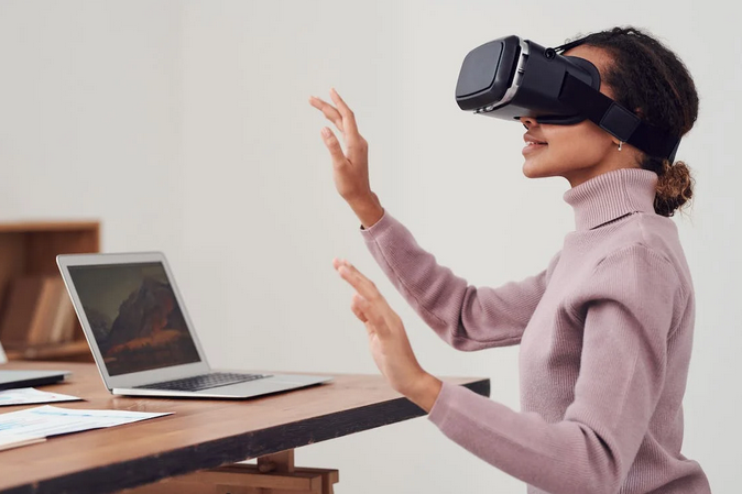 VR